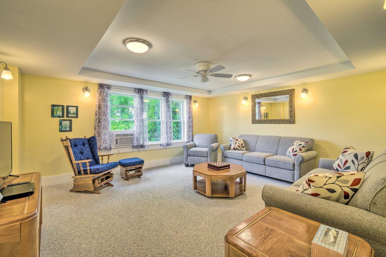 Charming Stanley Home With Yard, 7 Mi To Seneca Lake Женева Екстериор снимка