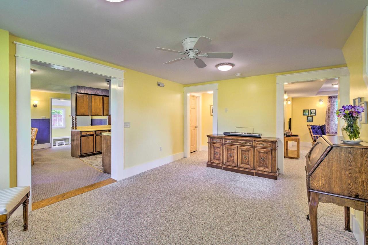 Charming Stanley Home With Yard, 7 Mi To Seneca Lake Женева Екстериор снимка